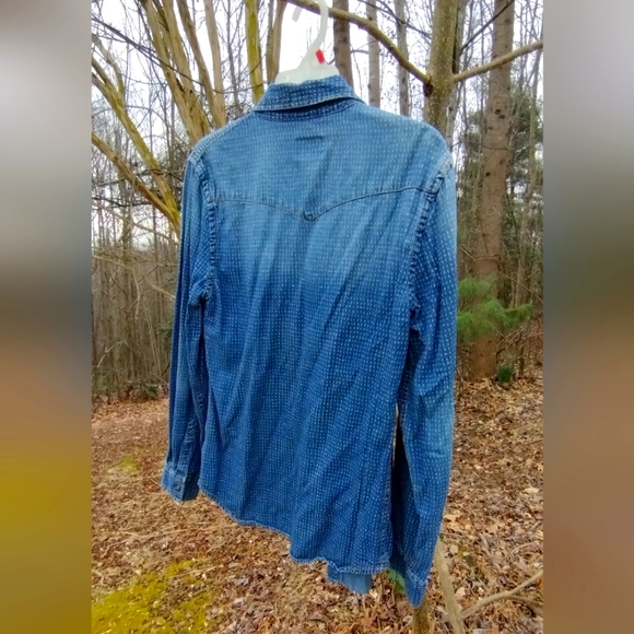 Lightweight Denim Jacket - Picture 2 of 4